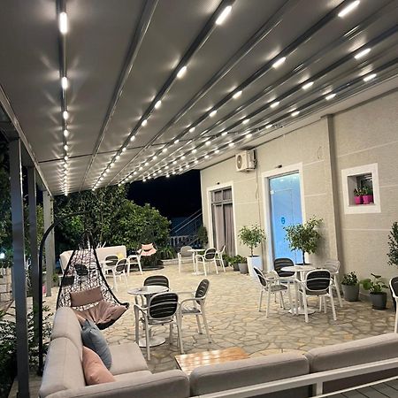 Hotel Lidi Sarandë Exterior foto